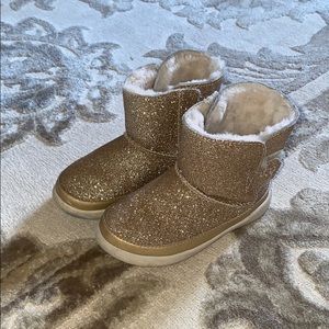 Gold Sparkle Ugg